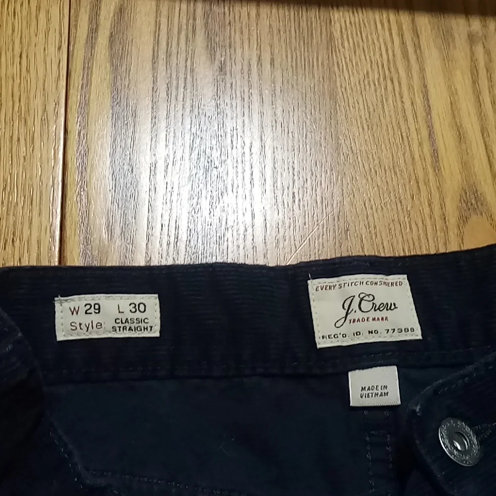 J. CREW Mens Pants BLACK 29 x 30 CORDUROY Preowned CLASSIC STRAIGHT JCREW